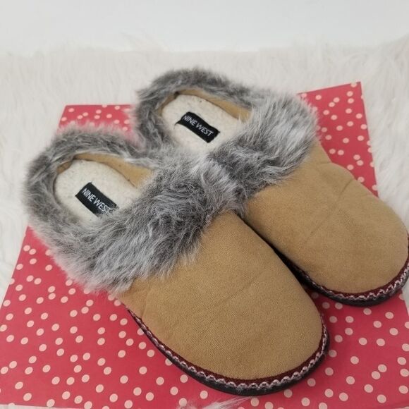 NINE WEST SLIPPERS W/FUR TRIM. SIZE L (9-10) - Picture 8 of 12